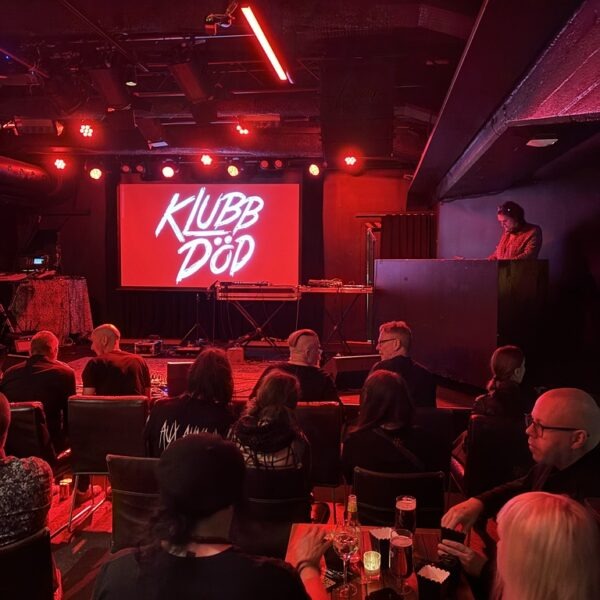 Digital Shadows at Klubb Död