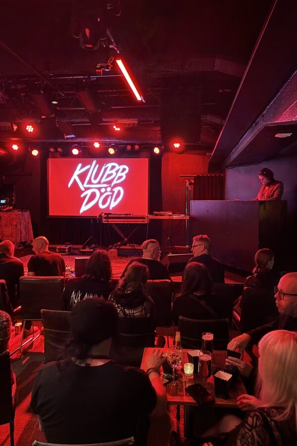 Digital Shadows at Klubb Död
